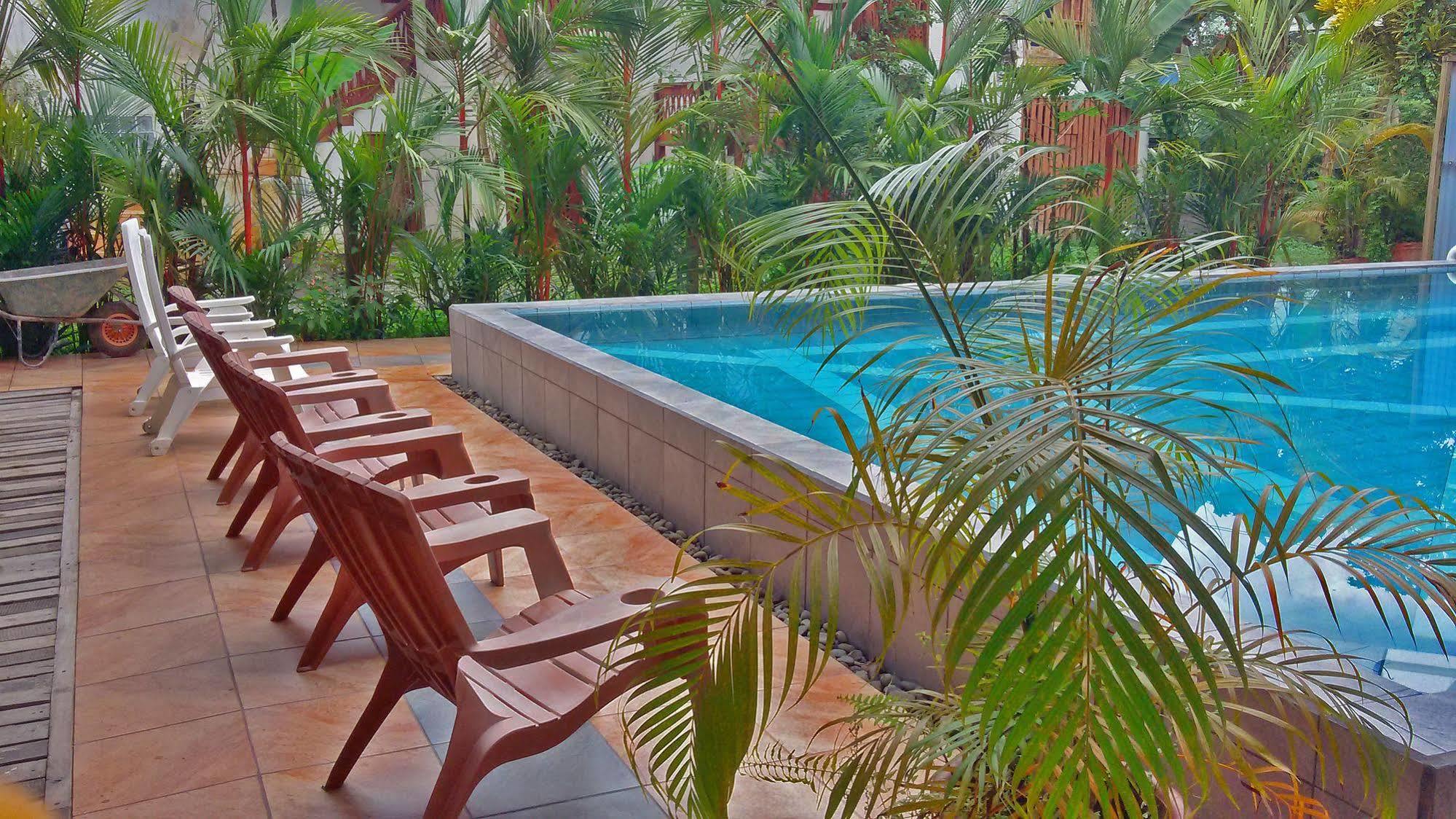 Lizard King Hotel & Suites Puerto Viejo de Talamanca Екстер'єр фото